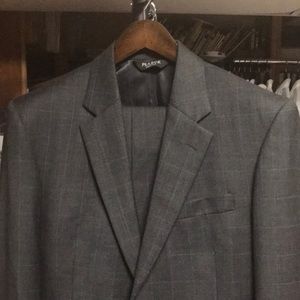40R slim fit Jos A Bank windowpane Grey suit